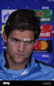 Wing player hi-res stock photography and images