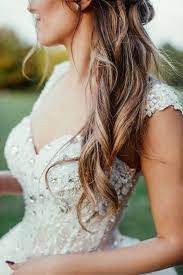 That is why choosing wedding hairstyles with extensions without exaggeration we reviewed more than a hundred other options for this request. The 8 Best Wedding Hair Extensions Of 2021