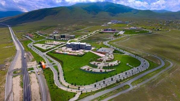 Iğdır Üniversitesi | ODÖO