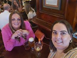 Who drinks in Biddle,have you been in here?NMP.