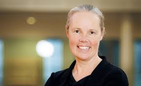 Ann Windle's Instagram, Twitter & Facebook