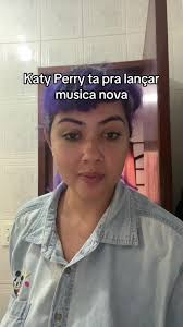 Katy Perry Lança Nova Música: KP7 em Destaque