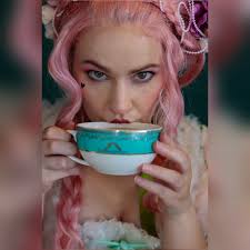 Allyson M Mitchell (@ladyallymarie) • Instagram photos and videos