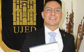 Adriana Simental es nueva Ingeniero en Ciencias Forestales