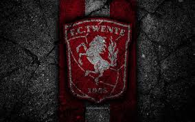 Check spelling or type a new query. Herunterladen Hintergrundbild 4k Fc Twente Logo Eredivisie Fussball Grunge Holland Fussball Club Twente Asphalt Textur Fur Desktop Kostenlos Hintergrundbilder Fur Ihren Desktop Kostenlos