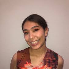 Caryn Medina's Instagram, Twitter & Facebook