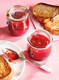 Confiture De Fraises La Meilleure Ricardo Recipe Fruit Jam Recipes Jam Recipes Ricardo Recipe