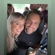 Thomas Baas (@instacrappics) • Threads, Say more