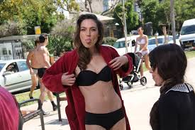 Jon caramanica, this 'imagine' cover is no heaven, new york times, (march 20, 2020); Die Ultimative Gal Gadot Bildergalerie 38 Bilder Promi Fotos