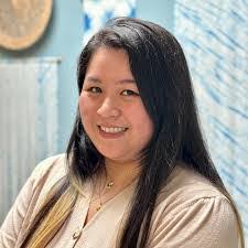 Alex Petry's Instagram, Twitter & Facebook