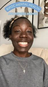 Serena Bradshaw's Instagram, Twitter & Facebook