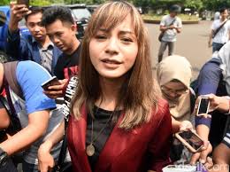 27,855 likes · 5 talking about this. Kirana Larasati Dapat Hak Asuh Anak Tama Wajib Nafkahi 10 Juta Bulan