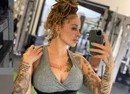 Subscribe for coverage of u.s. Nfl Star Von Miller S Pregnant Ex Fiance Megan Denise Claims He Is Praying For A Miscarriage Uinterview
