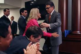 Résultat de recherche d'images pour "kellyanne conway ted cruz"