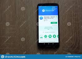 Google keep notes is one of the simplest and best free note taking apps on mobile. App De Facebook Messenger En La Pagina Web Del Google Play Store Exhibida En El Smartphone 2018 De Huawei Y6 Imagen Editorial Imagen De Ilustrativo Muestra 134508295