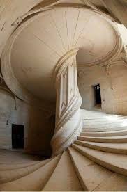 A Spiral Staircase Designed By Leonardo Da Vinci In The Year 1516 Wow Located In Chateau De La Rochefoucauld Franc Architecture Stairs Amazing Architecture