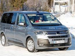 The new volkswagen caravelle replacement is wider than before but designers have used this to help make it look lower and more attractive (according to vw, at least.) the teaser pictures show a people carrier with pretty traditional boxy proportions, so don't expect the new vw to look dramatically different to. 2022 Volkswagen T7 Spied Almost Undisguised