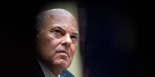 Ella Pea's Instagram, Twitter & Facebook