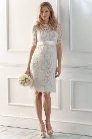 Epingle Par Evelyne Thibault Sur Lace Bridesmaid Dresses Robe De Mariee Dentelle Robe De Mariage Robe De Mariee