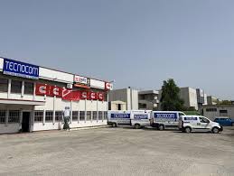 Tecnocom srl - Noleggio Escavatori Pescara - Macchine Edili