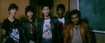 Sebuah filem yang memaparkan gelagat remaja kini. Rtm Bangkit Nostalgia Siar Filem Gila Gila Remaja Sensasi Selebriti