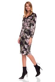 Floral Print Winter Dress 2019 Warmth And Joy فساتين شتاء 2019 دفء و بهجة Dresses Elegant Black Top Perfect Cocktail Dress