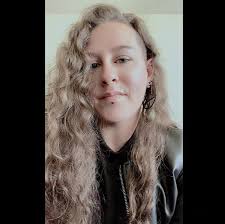 Phoebe Tonkin is one bad witch in The Secret Circle, streaming free