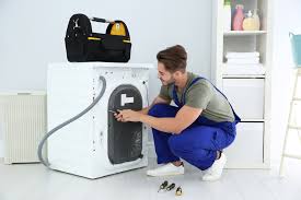 Hallo, meine mutter hat einen audi a4 oder ist das ein motor wo die wasserpumpe noch durch einen keilriemen angetrieben wird und da alle arbeiten die für den wechsel nötig sind schon gemacht wurden abdeckung riehmenscheibe der kurbelwelle den. Keilriemen Am Trockner Wechseln So Machen Sie Es Richtig