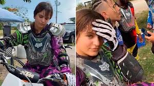 De ser cierto todo esto, rosalía y rauw alejandro estaría repitiendo la misma historia que anuel aa y karol g, cuya relación comenzó como un rumor en internet para después confirmarse y así se convirtieron, por mucho tiempo, las estrellas más célebres del género urbano. Rosalia Y Rauw Alejandro Tarde De Motos Rtve Es