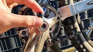 Kettenblattschrauben Am Fahrrad Mit Gegenhalter Wechseln Youtube