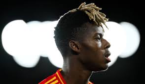 The world-wide press surrenders to the "Hurricane Messi" and azota to  Guardiola