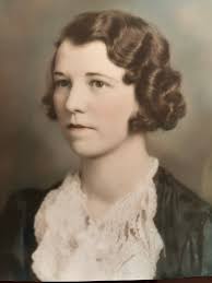 Hylia M. Bradley Struchen (1913-1995)