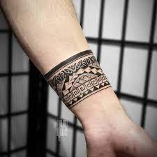 Ustom Polynesian Armband Design I Created For My Client Thanks For Trusting Me Lit Tatouage Bracelet Avant Bras Tatouage Avant Bras Tatouage Bande Au Poignet