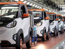 Since 2009, the annual production of automobiles in china exceeds that of the european union or that of the united states and japan combined. Five Things To Know About China S Electric Car Boom Quartz