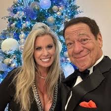 Stacy Mccormack's Instagram, Twitter & Facebook