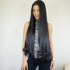 Long hair gives you a feminin look and gives the outfit the last touch <3. Que Lindo Long Hair Styles Long Hair Tumblr Beautiful Black Hair