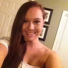 Julie Morefield's Instagram, Twitter & Facebook