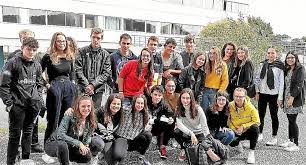 Le lycée comprend trois classes : Le Telegramme Chateaulin Lycee Jean Moulin Escape Game Pour Les Stmg