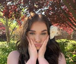 Katelyn Mcfadden's Instagram, Twitter & Facebook