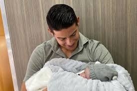 She was only a teenager when she fell in love with the renowned television actor and became pregnant with her first child with him. James Rodriguez S Sweet Message As Lookalike Son Turns One Liverpool Echo