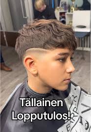 Kesän suosituimpia malleja💯 #barber #barberlife #barberlove💈 #barber...