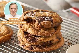 The Chocolate Chip Upgrade That Makes These Cookies Taste And Look Impossibly Good Chocolate Chip Cookies Jacques Torres Chocolate Chip Cookies Cookies Recipes Chocolate Chip