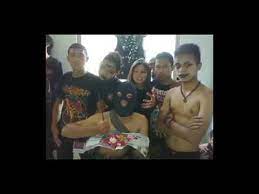 Kegelapan kesunyian semilir desah angin menyetubuhi dendam bersenggama dengan dengan benci didalam sunyi kegelisahan kucengkram sebuah pena. Mistis Pena Darah Oficial Crew Youtube