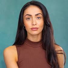 Sending a huge congratulations to Laine Theatre Arts alumni Daisy Tamar  Quainton, who is representing the Laineys in Moulin Rouge Das Musical