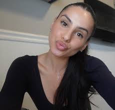 ✨Up close and personal ✨ Thank you @hyunahperez and @cleanyourdirtyface for  my monthly facials to get my skin feeling and looking so radiant and clear.  Taking 30 minutes out of my busy