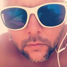 Ali Richards (@alirightback2)