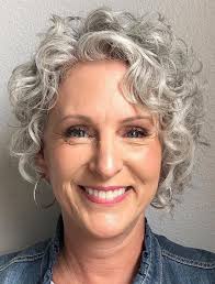 25 easy-care hairstyles for women over 50