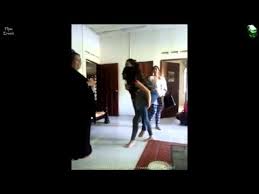Lorong 2/90 dan bangsawan lela manja filem: Video Eira Syazira