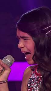 Disfruta el Cover de Irlanda Valenzuela en Pequeños Gigantes