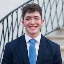 This month marks my 10 year anniversary in Venture, and what a ten years it  has been 🎉 🤩 First stop: JamJar Investments Rewind 10 years and you'll  find me sitting at